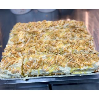 The Lemon Cookie Crunch Cake